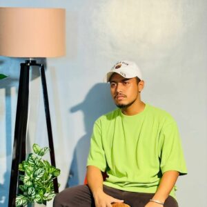 Alternative view of Drop Shoulder Solid  Parrot Green