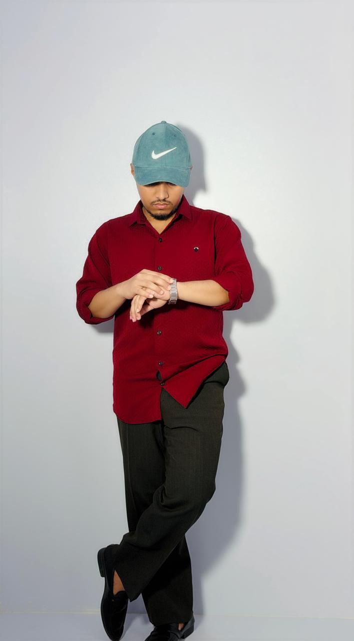 𝐌𝐚𝐫𝐨𝐨𝐧 𝗖𝗵𝗲𝗰𝗸𝘀 𝗧𝗲𝘅𝘁𝘂𝗿𝗲𝗱 𝗣𝗼𝗽𝗰𝗼𝗿𝗻 𝗦𝗵𝗶𝗿𝘁 - Image 5